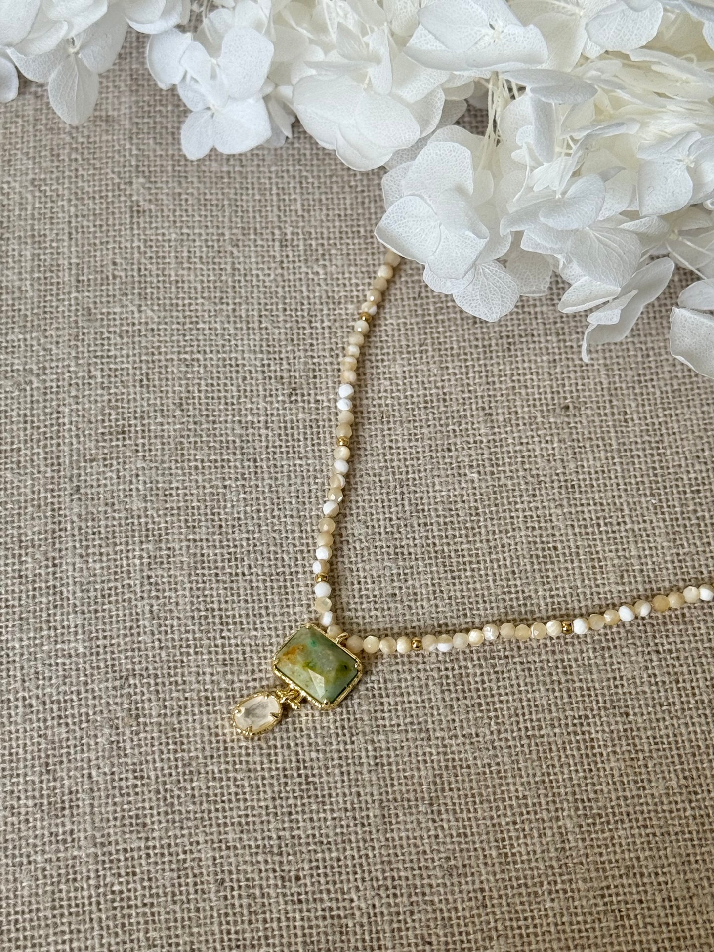 Collier Alba nacre