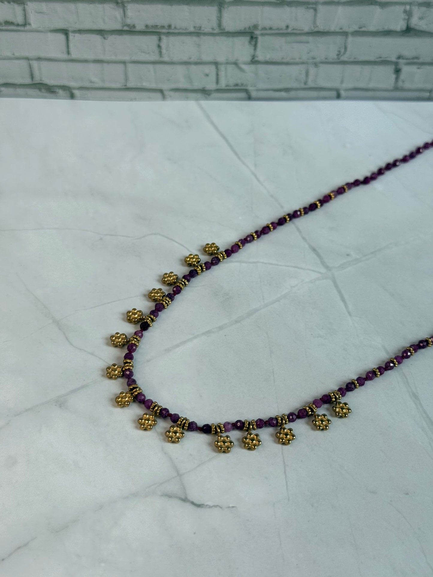 Collier Flora rubis