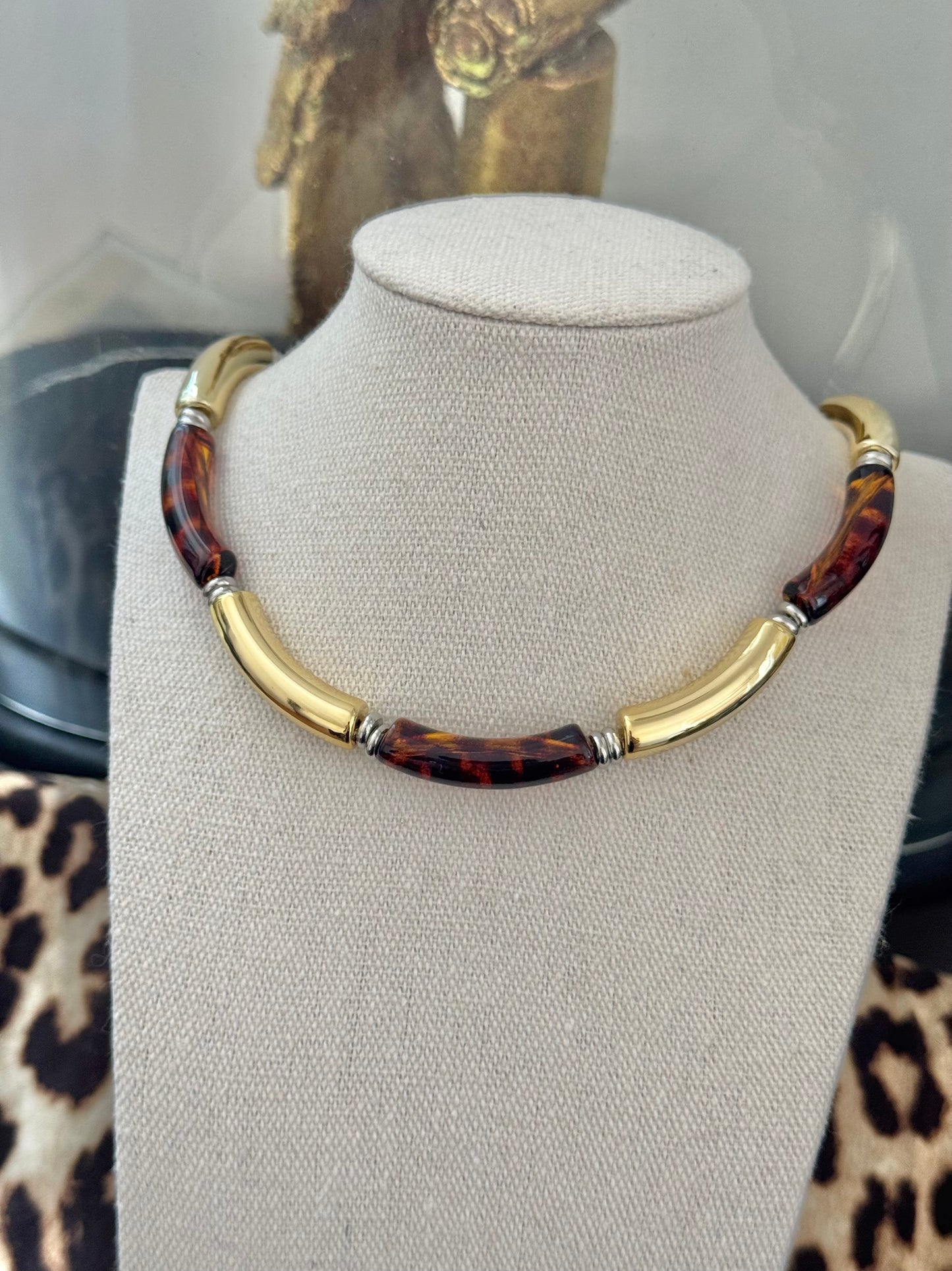 Collier Betty