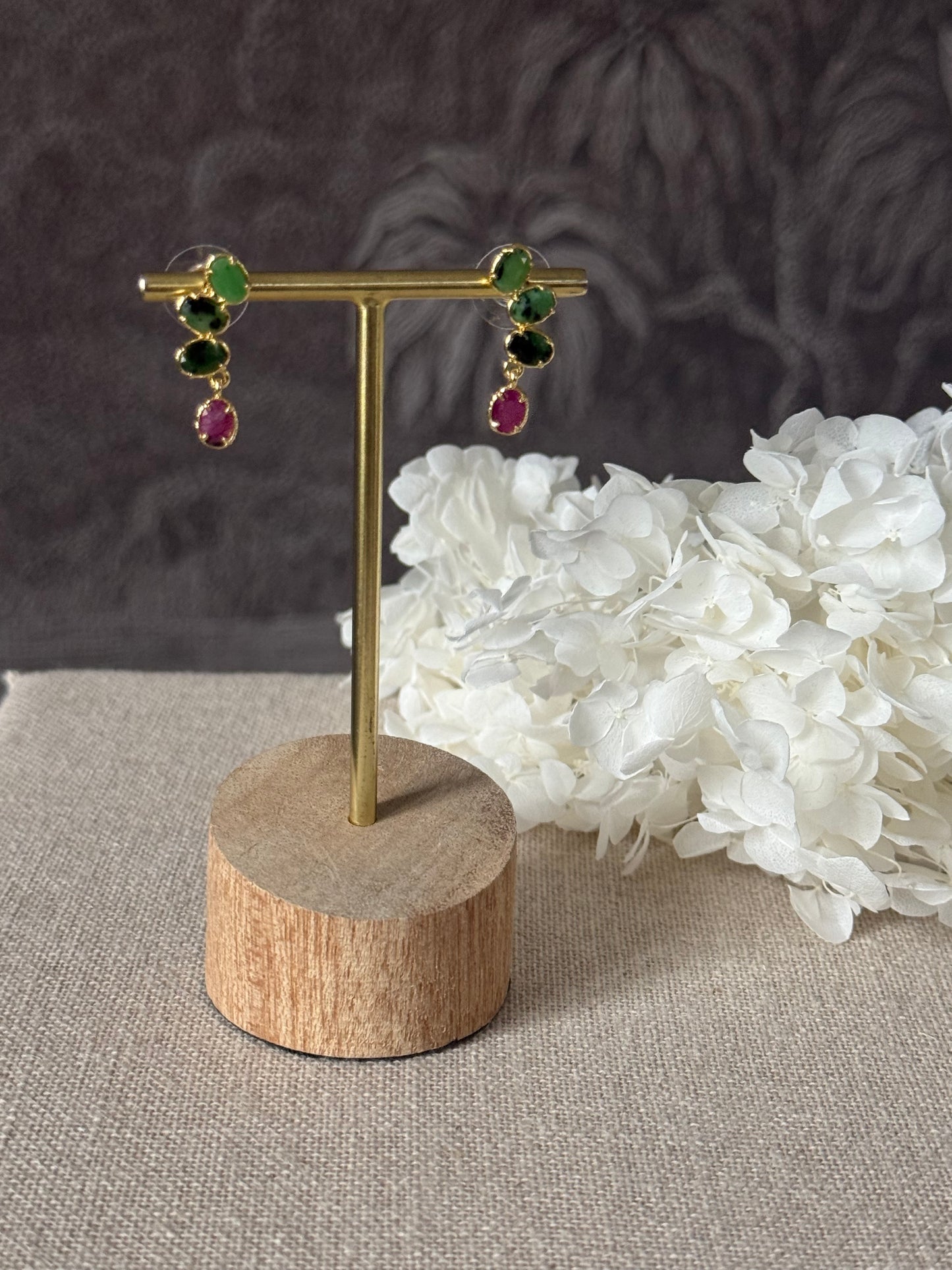 Boucles d'oreilles Monica rubis zoïsites