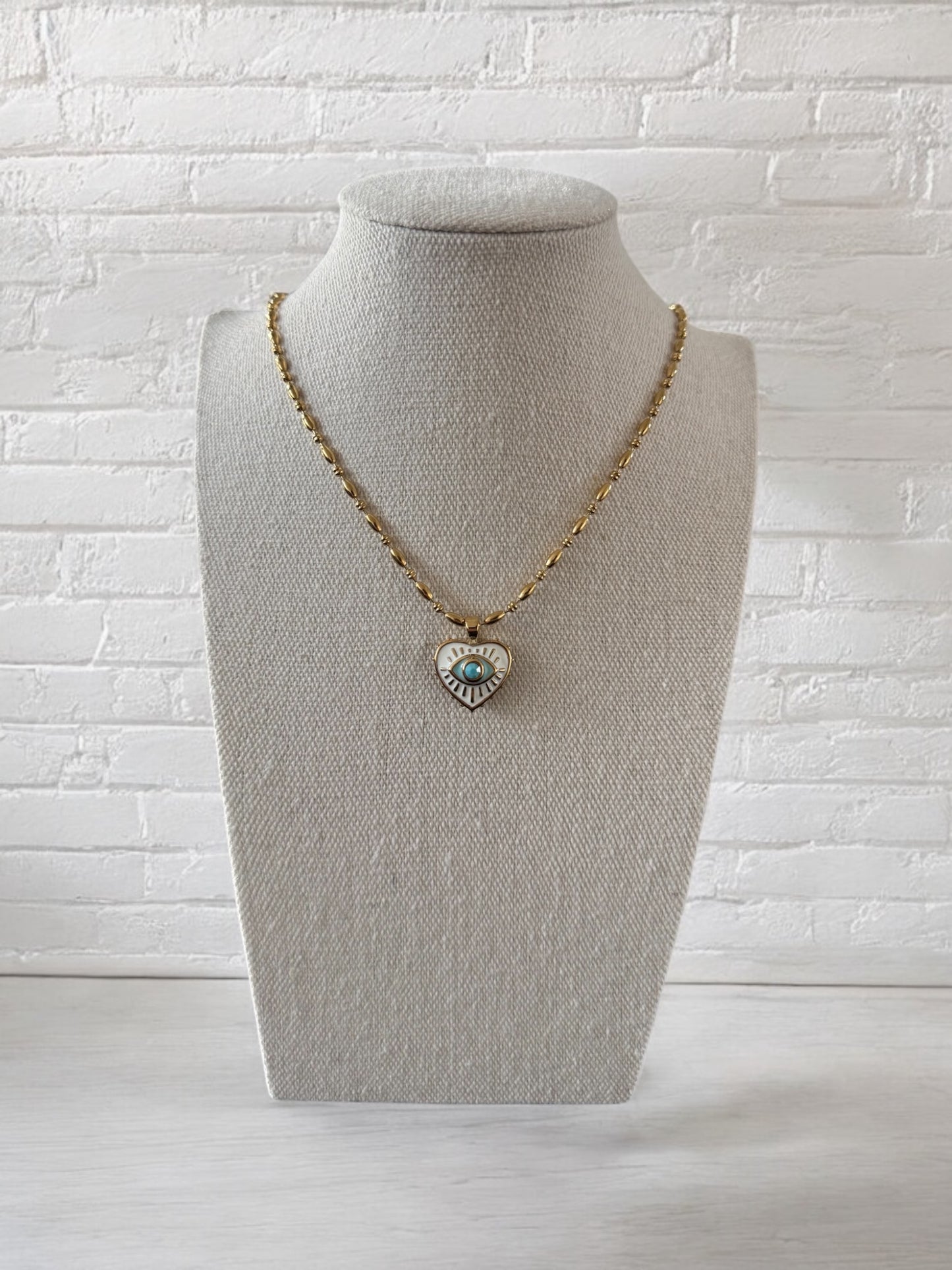 Collier Dawn
