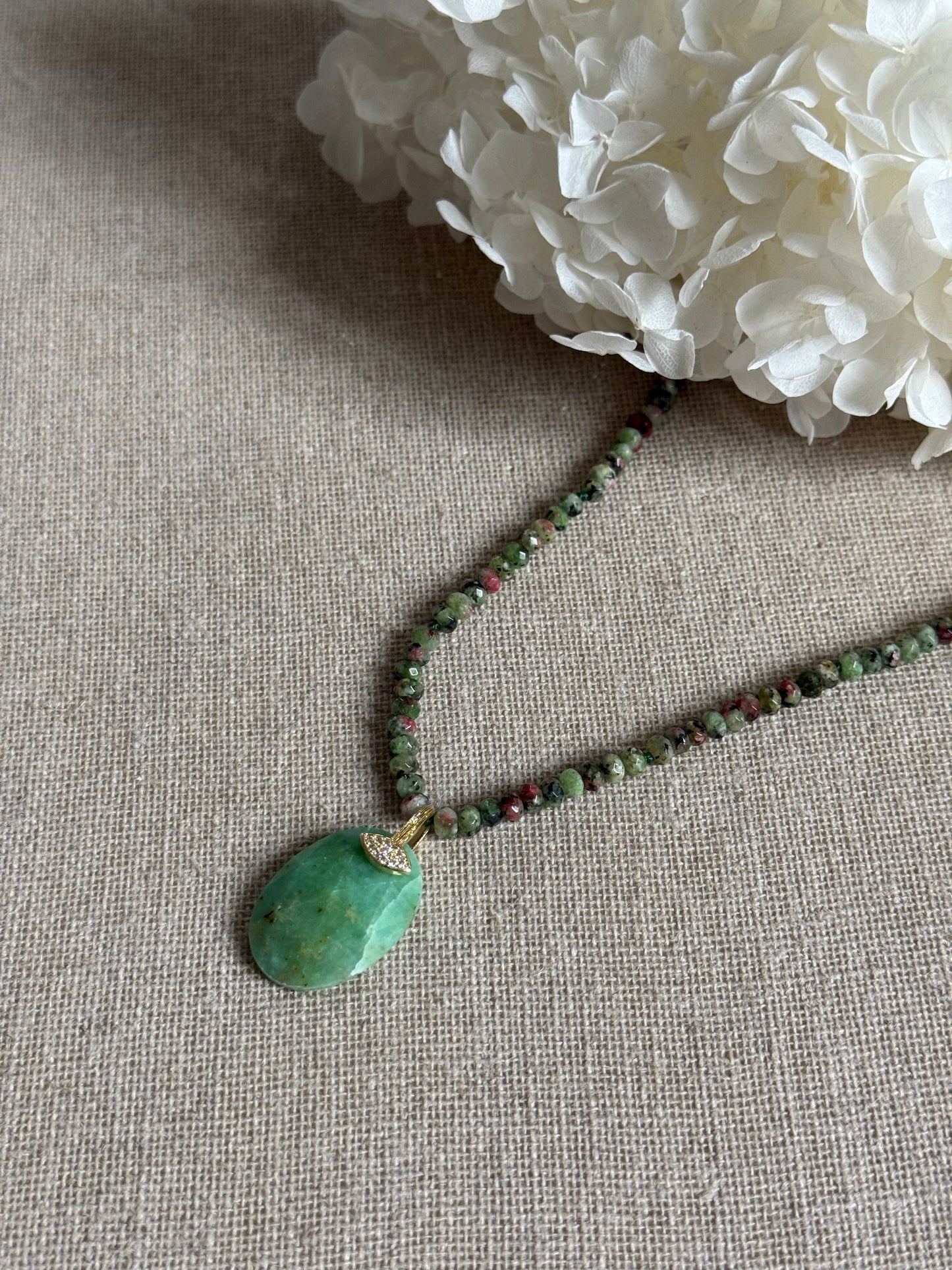 Collier Simona