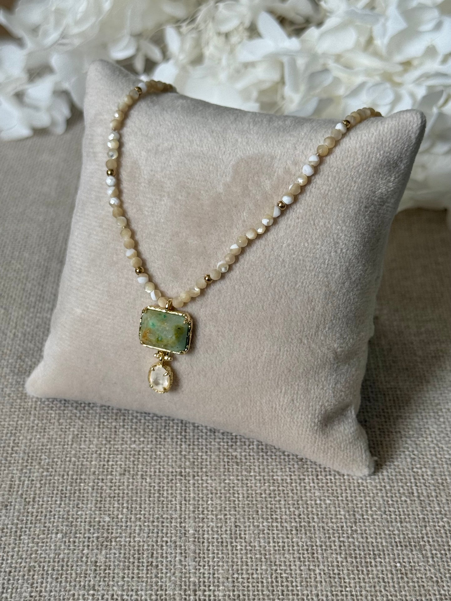 Collier Alba nacre