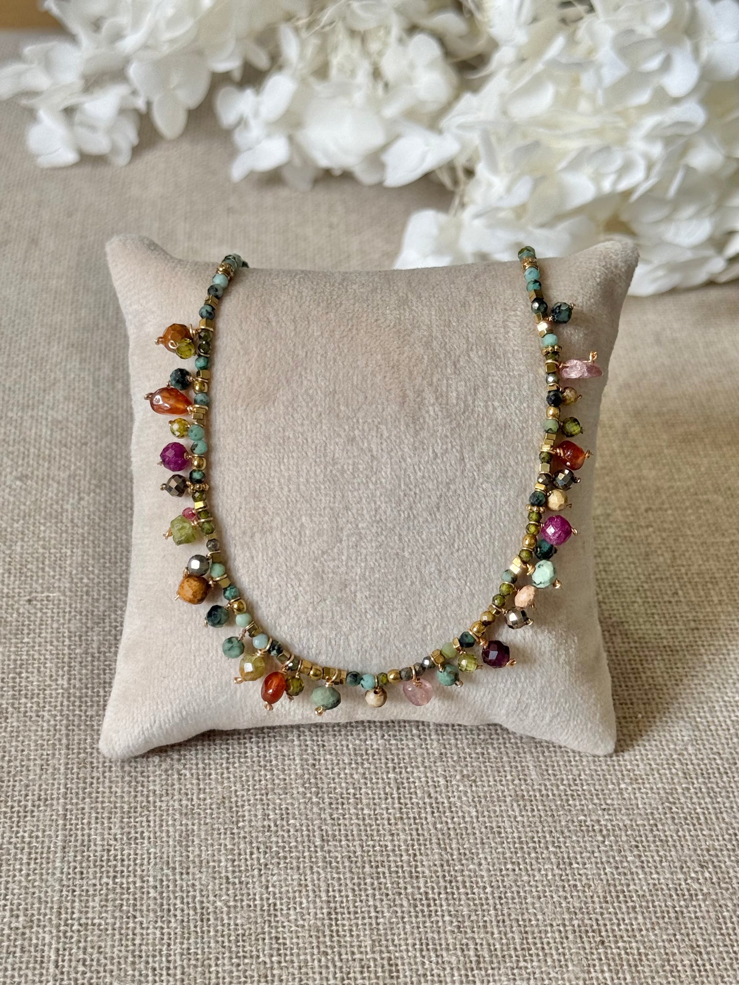 Collier Shana