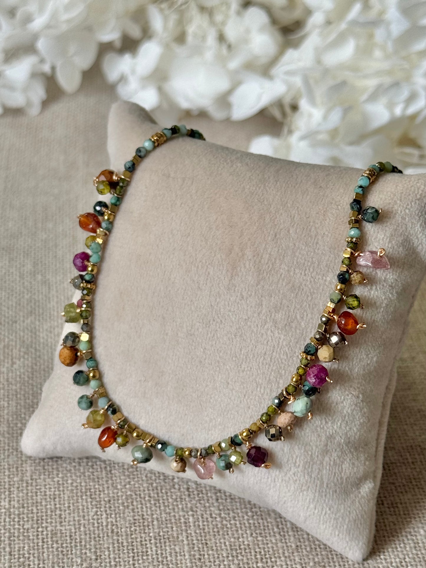 Collier Shana