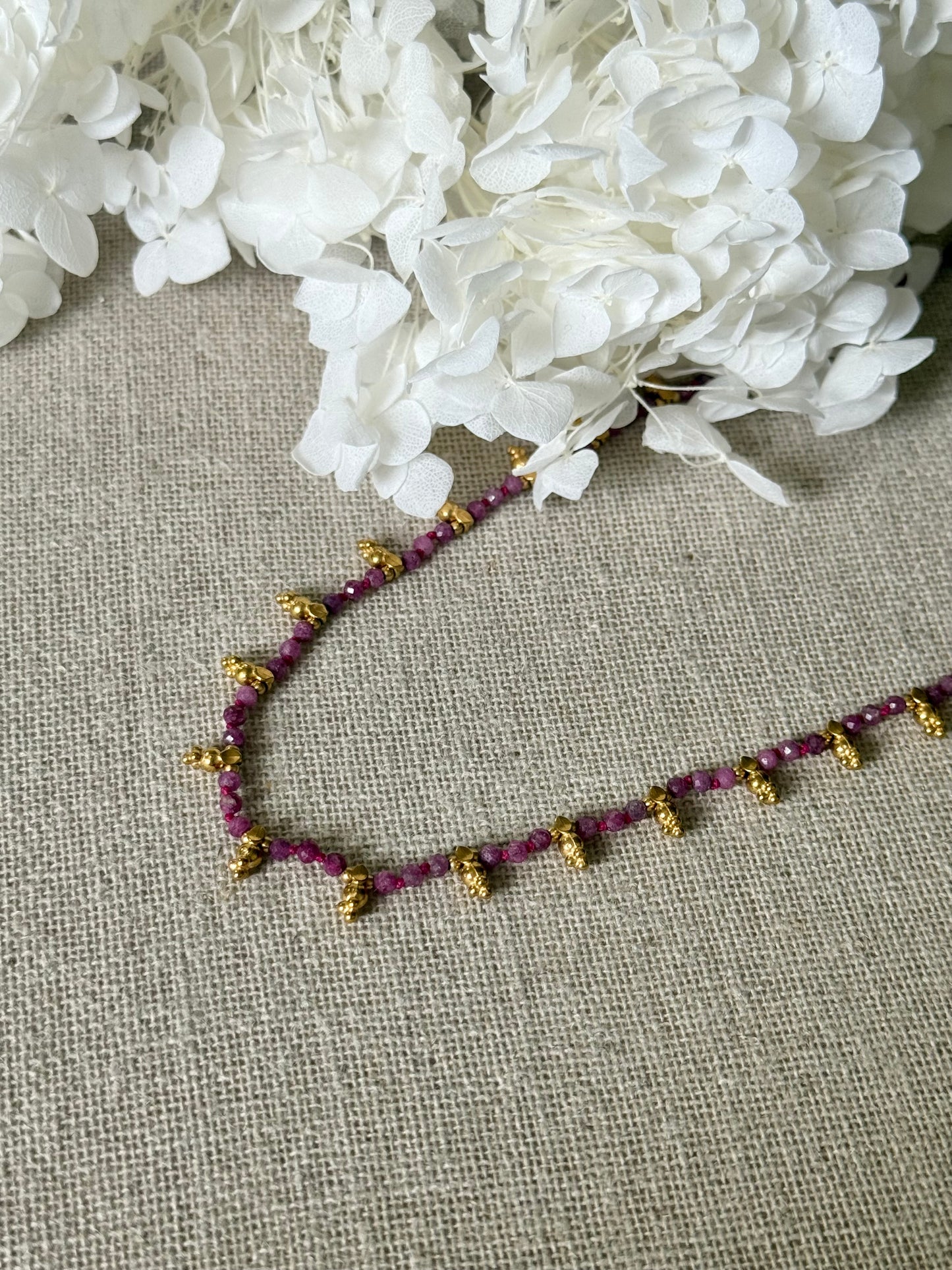 Collier Albane rubis bruts