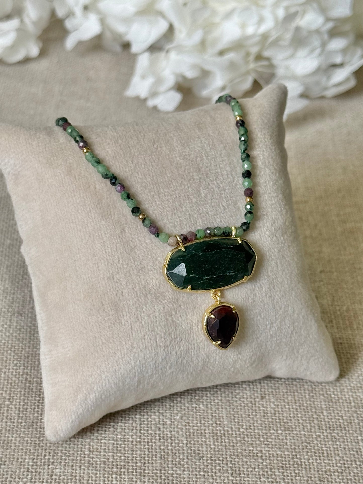 Collier Maddy rubis zoïsites