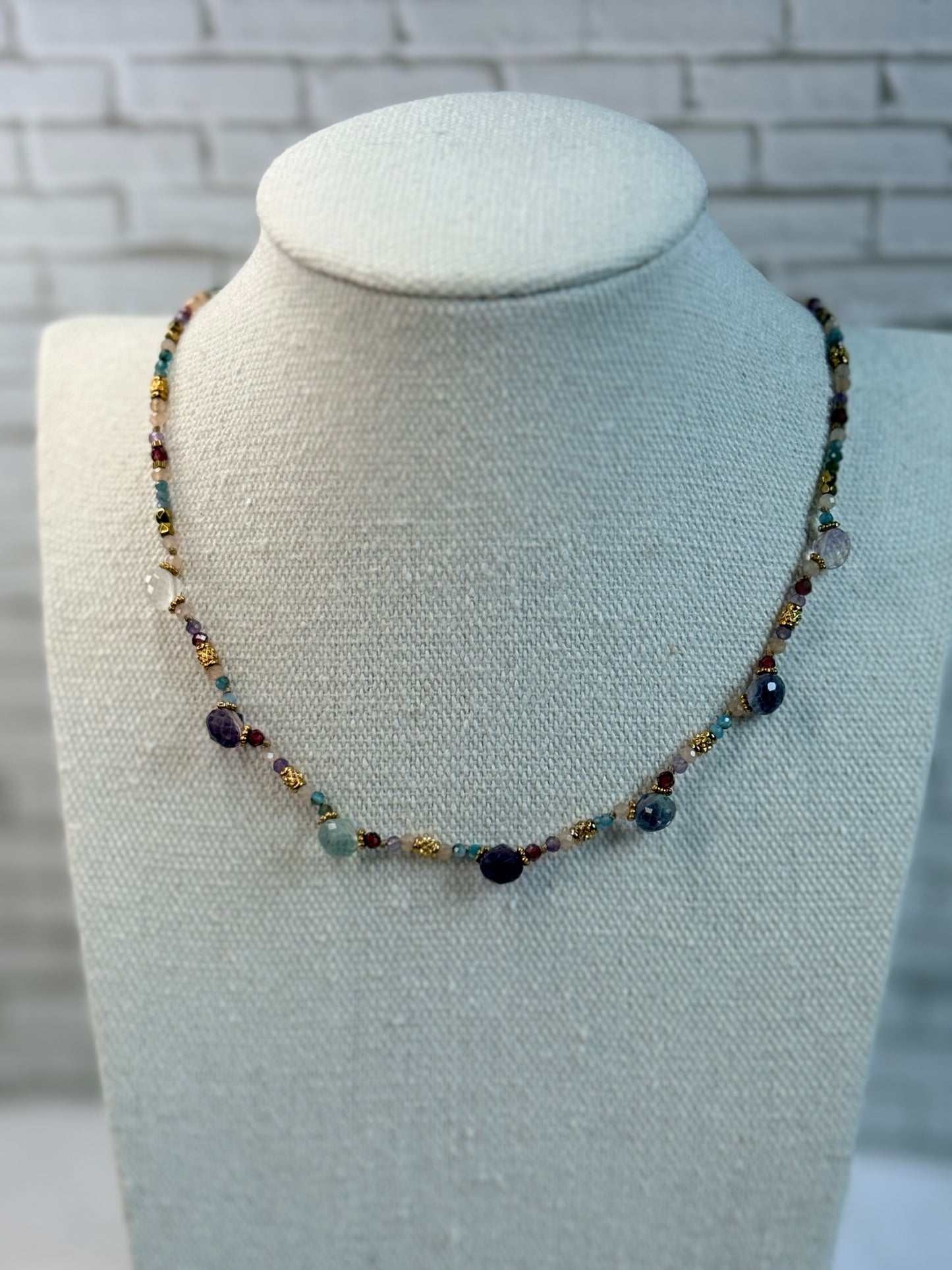 Collier Doris