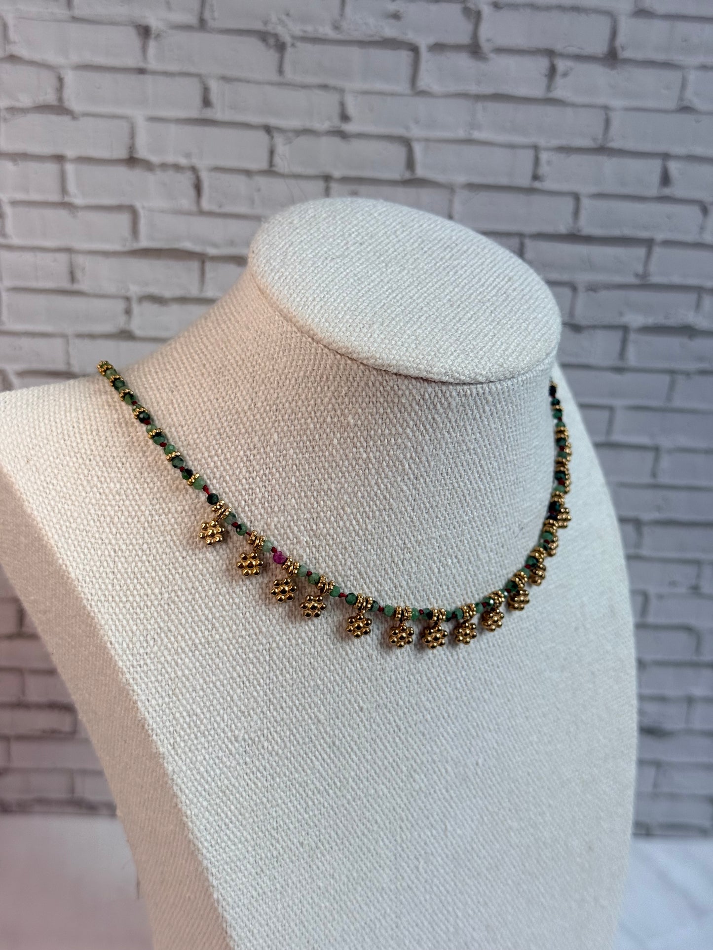 Collier Flora rubis zoïsites