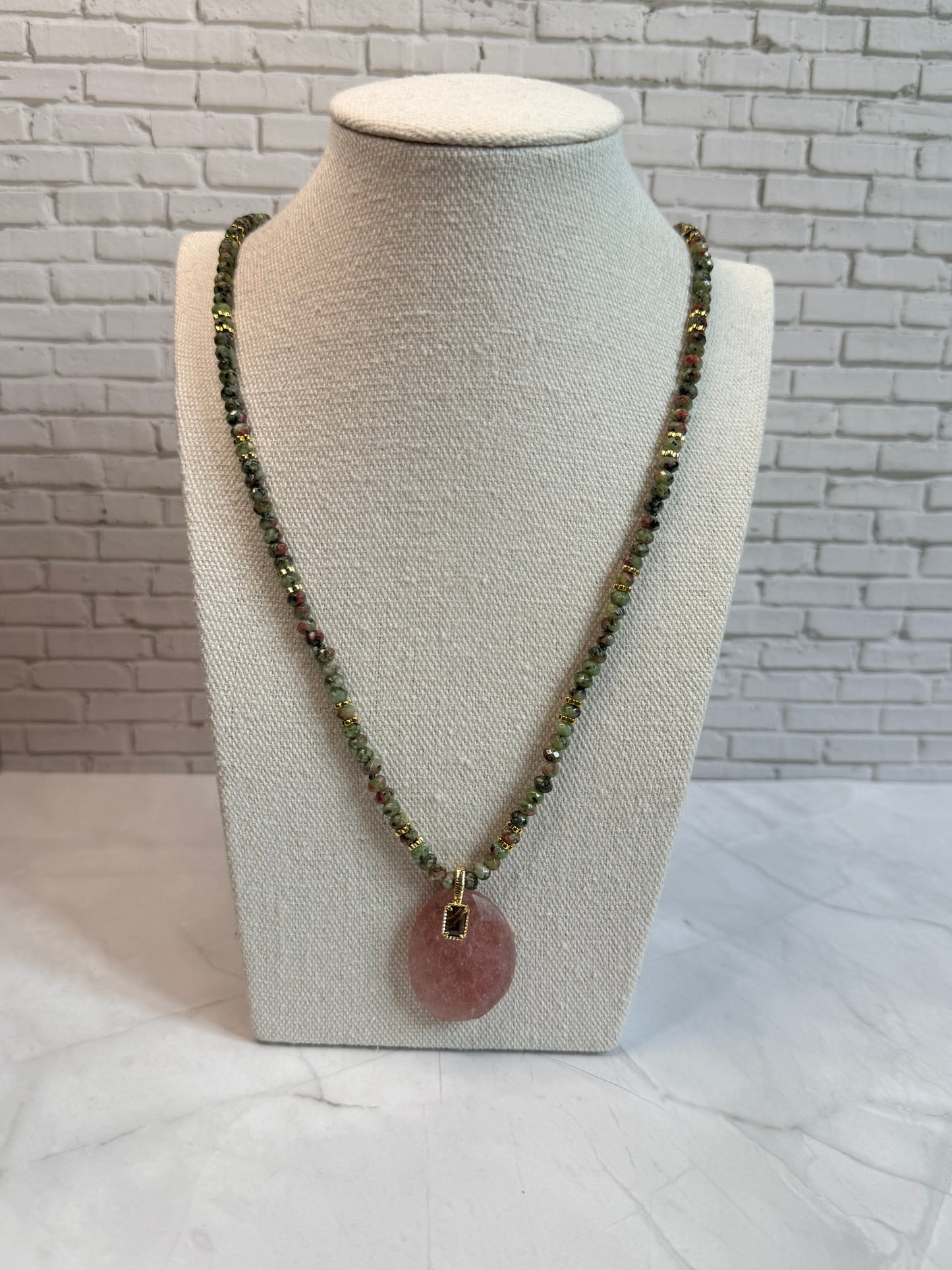 Sautoir Betty quartz fraise