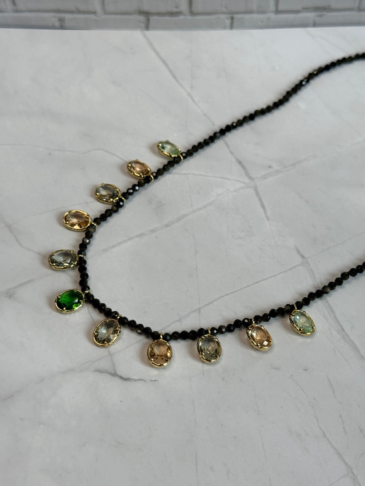 Collier Melia