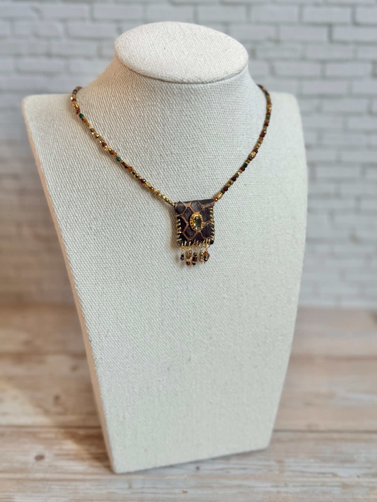 Collier Alix