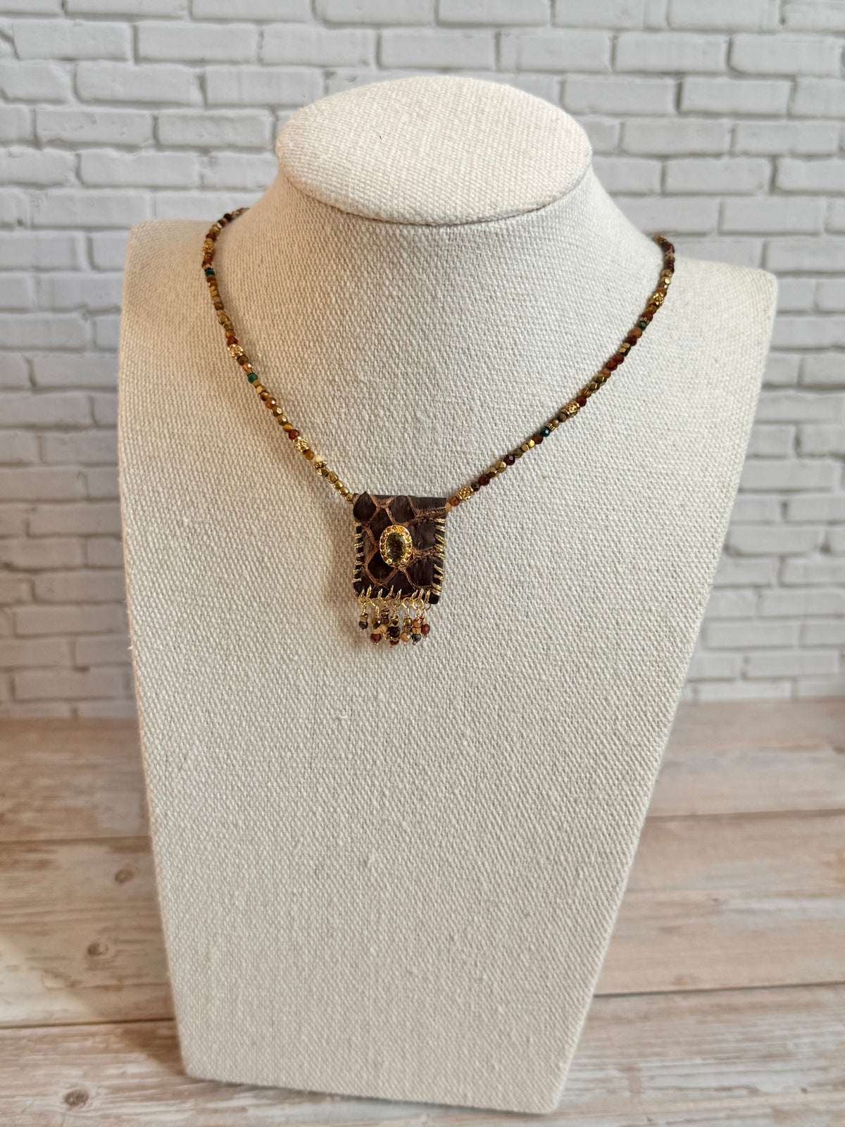 Collier Alix