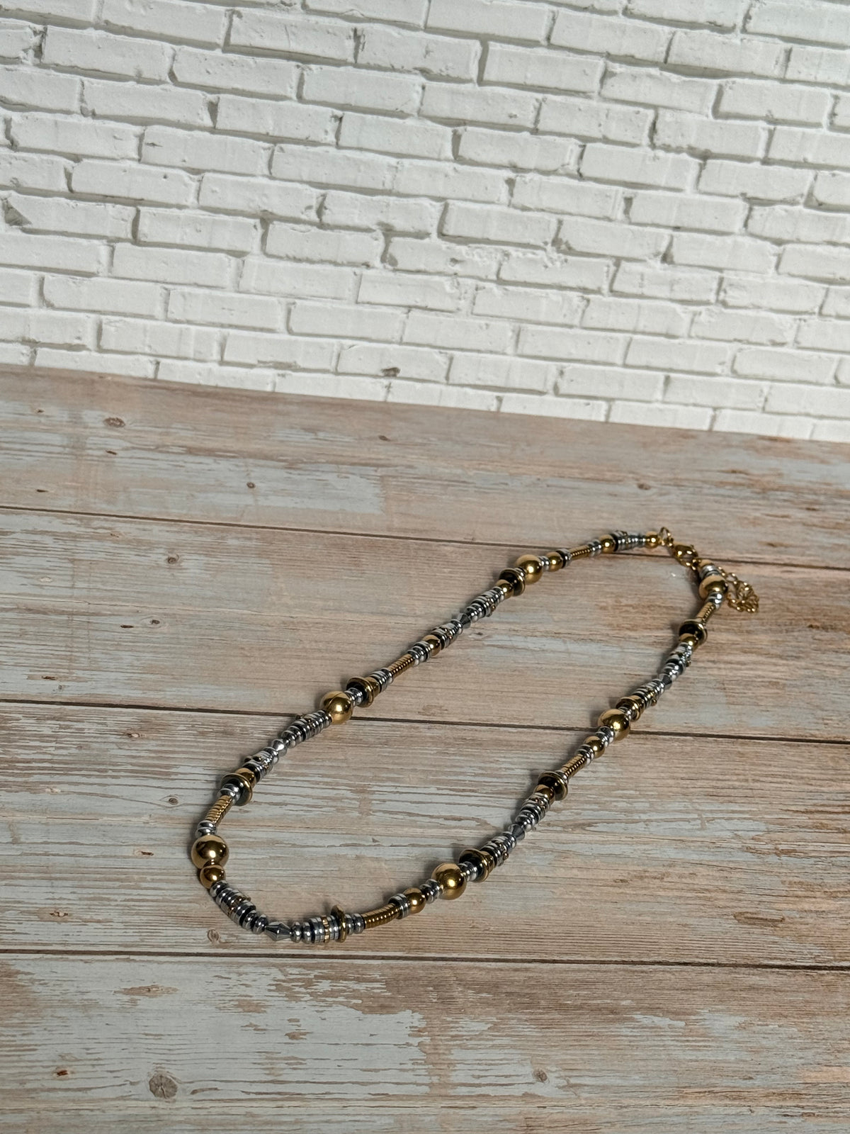Collier Lucinda