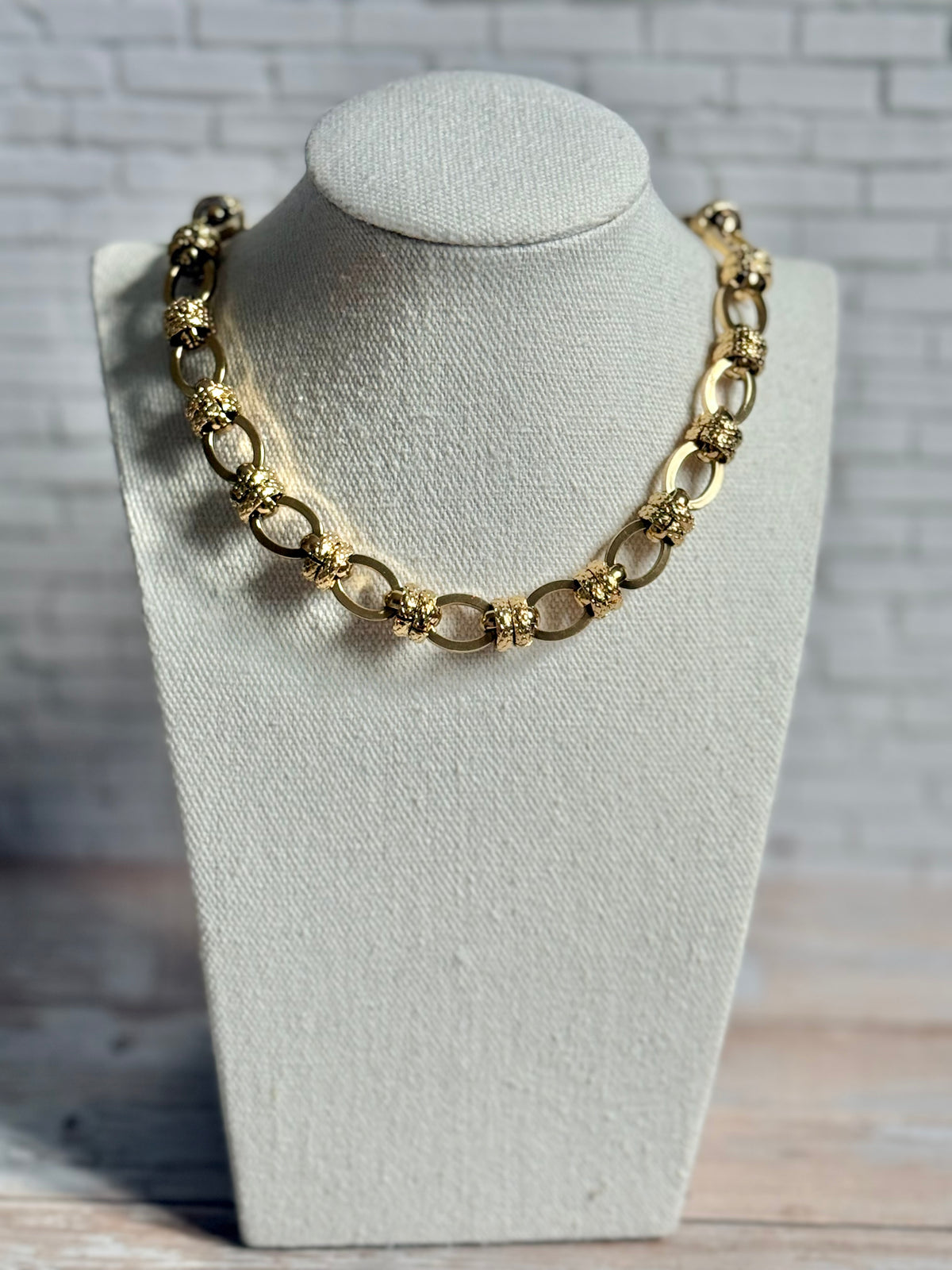 Collier Irina
