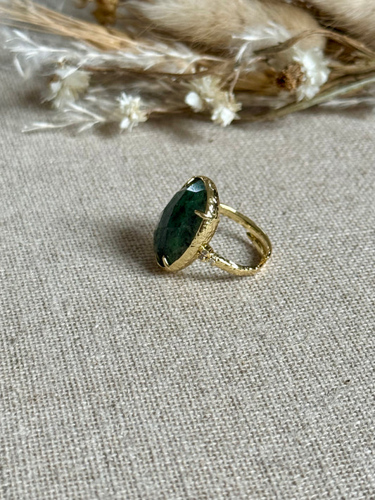 Bague Masha rubis zoïsites