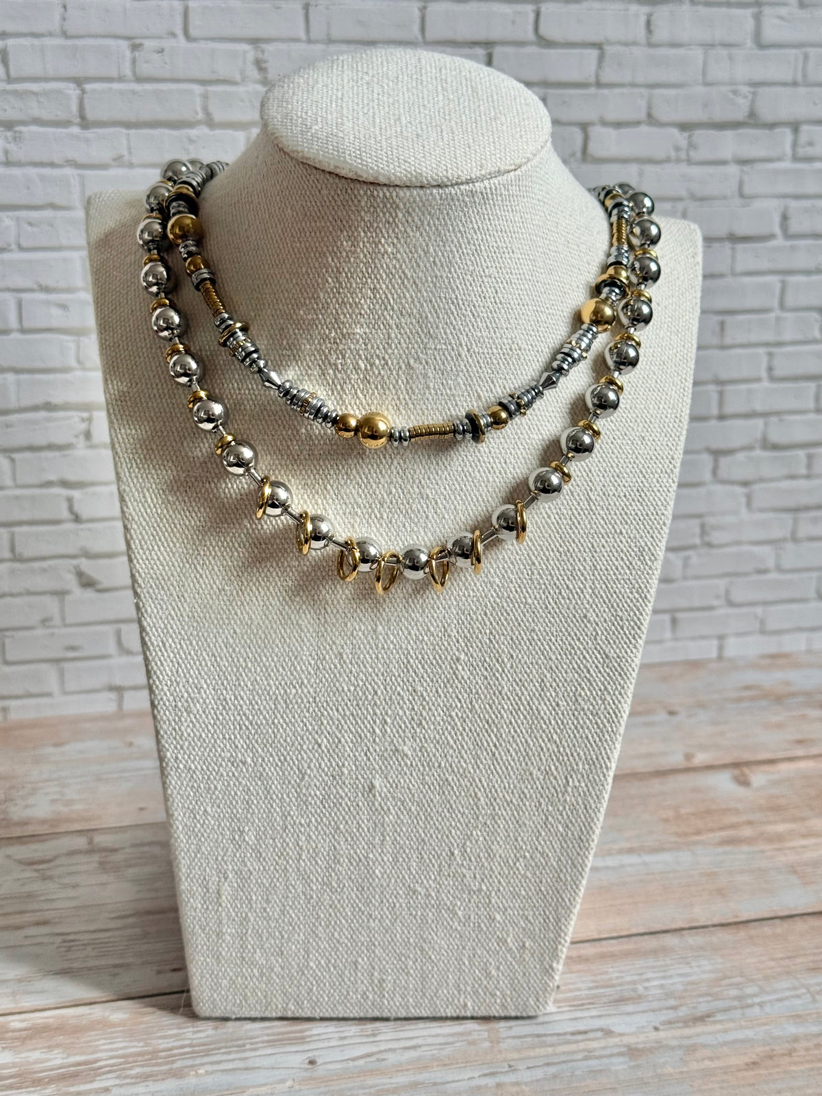 Collier Lucinda