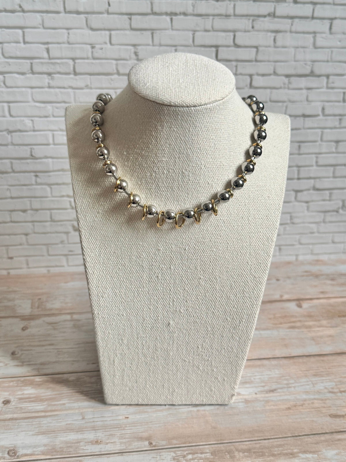 Collier Axelle