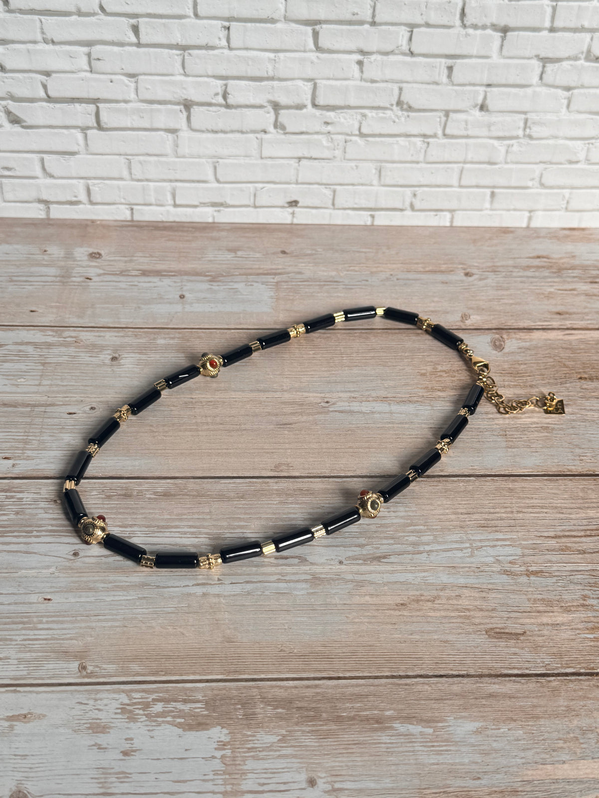 Collier Joann