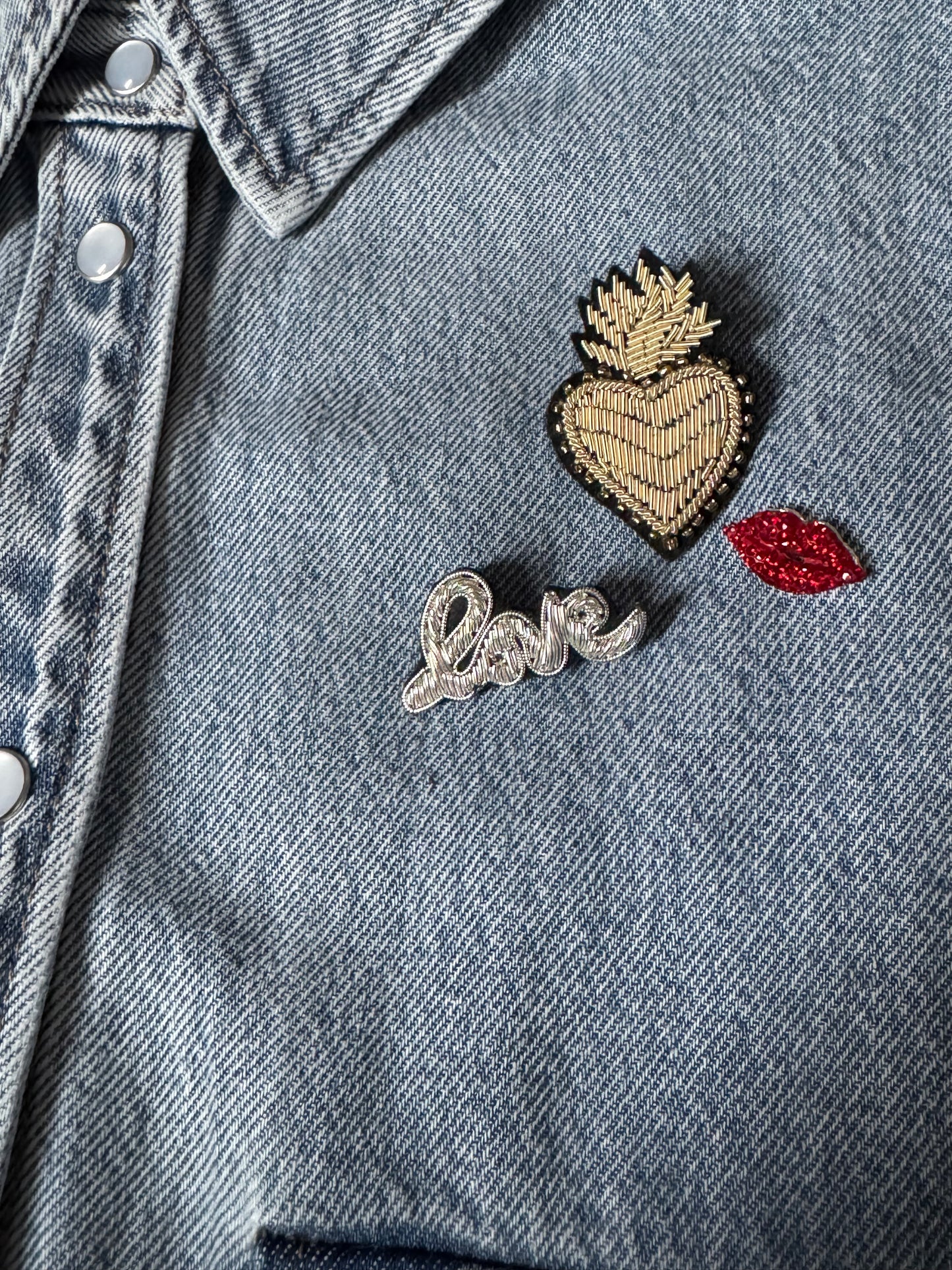 Pin's Kiss mini