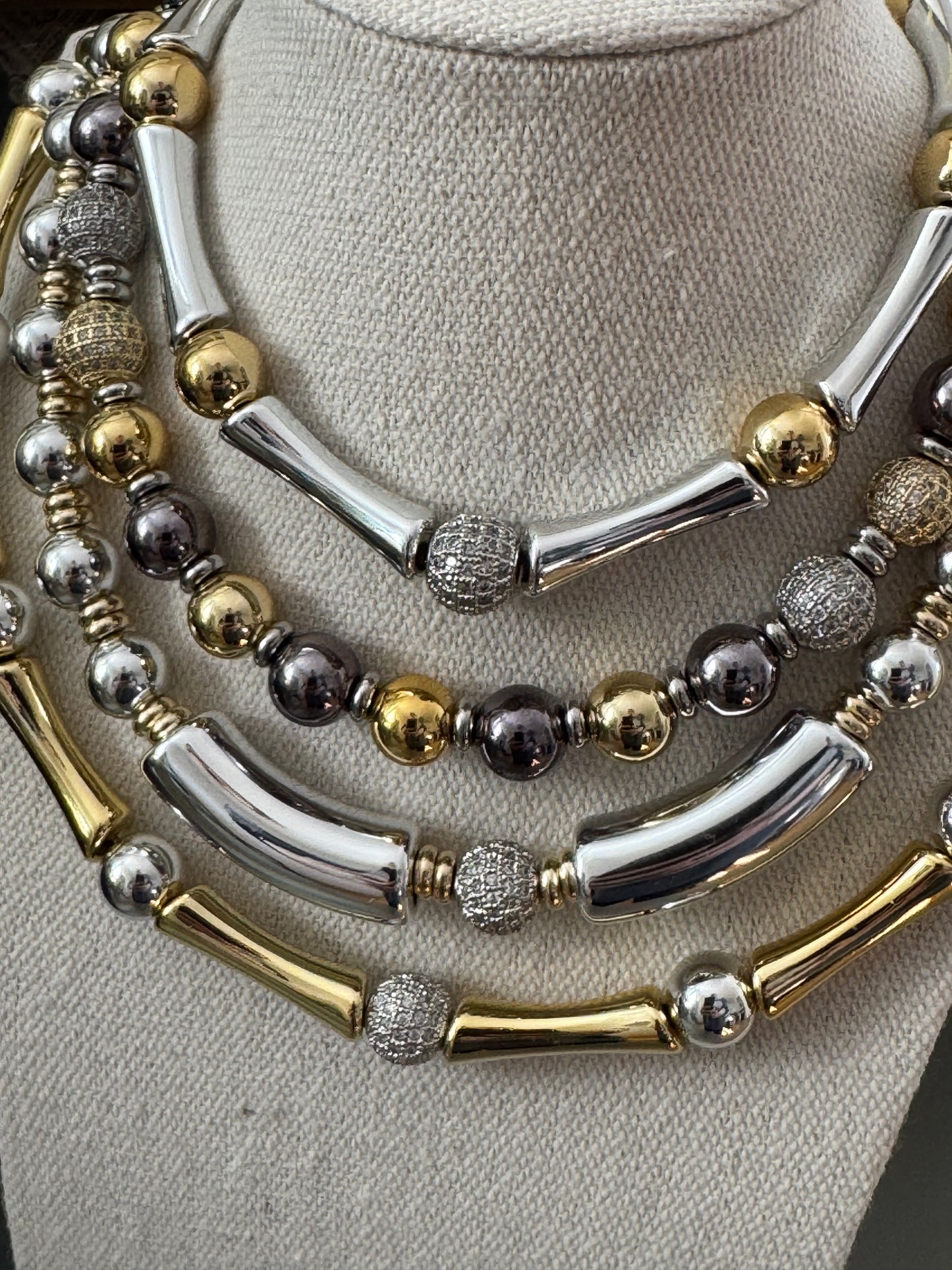 Collier Bridget