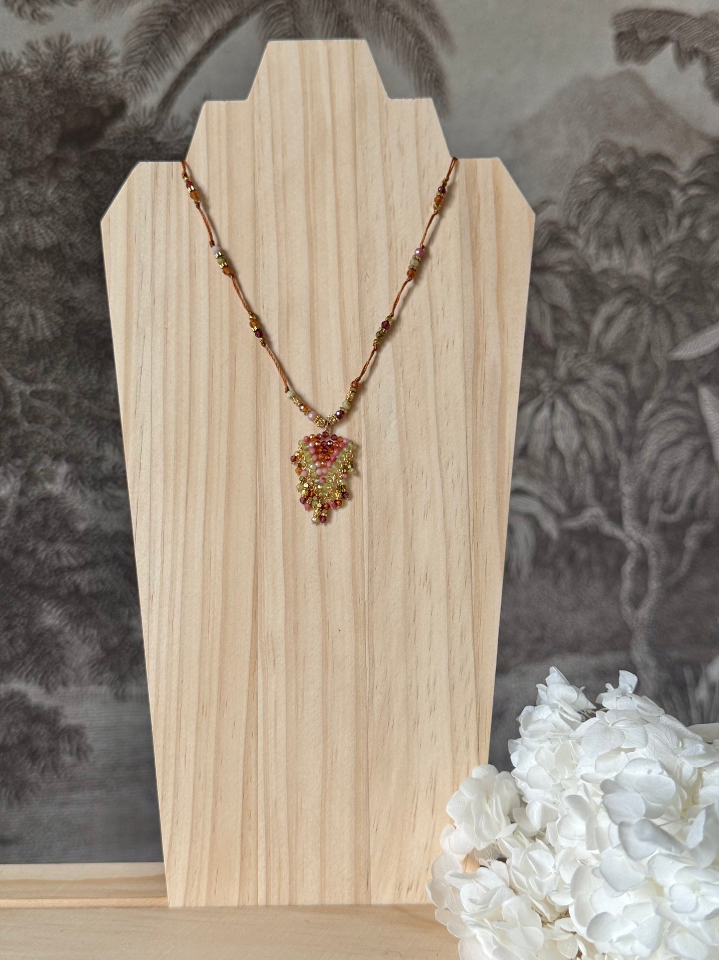 Collier Maya rose