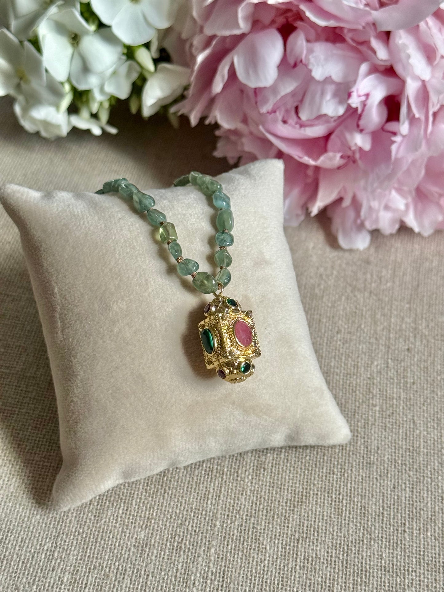Collier Cléa préhnite