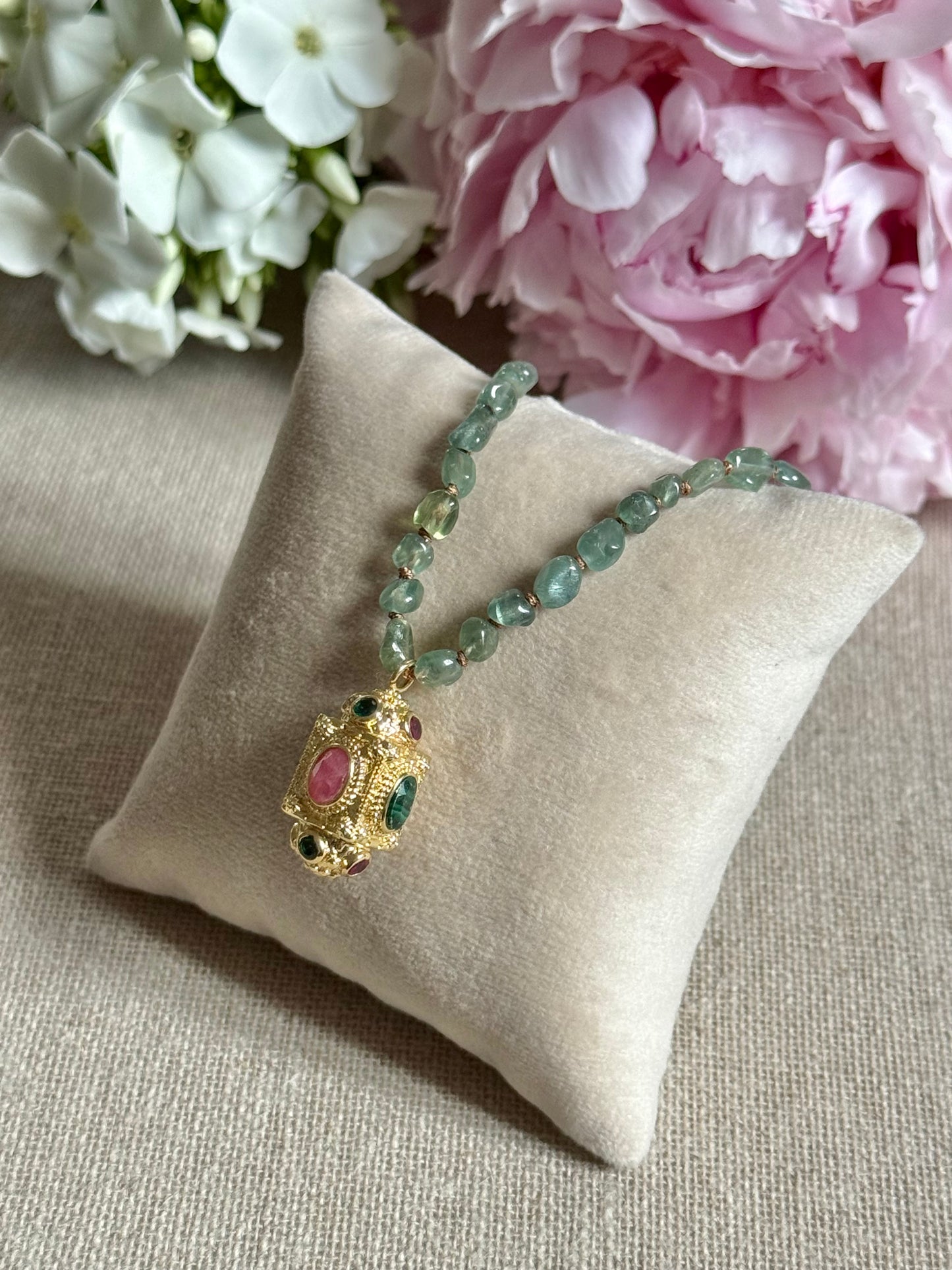 Collier Cléa préhnite