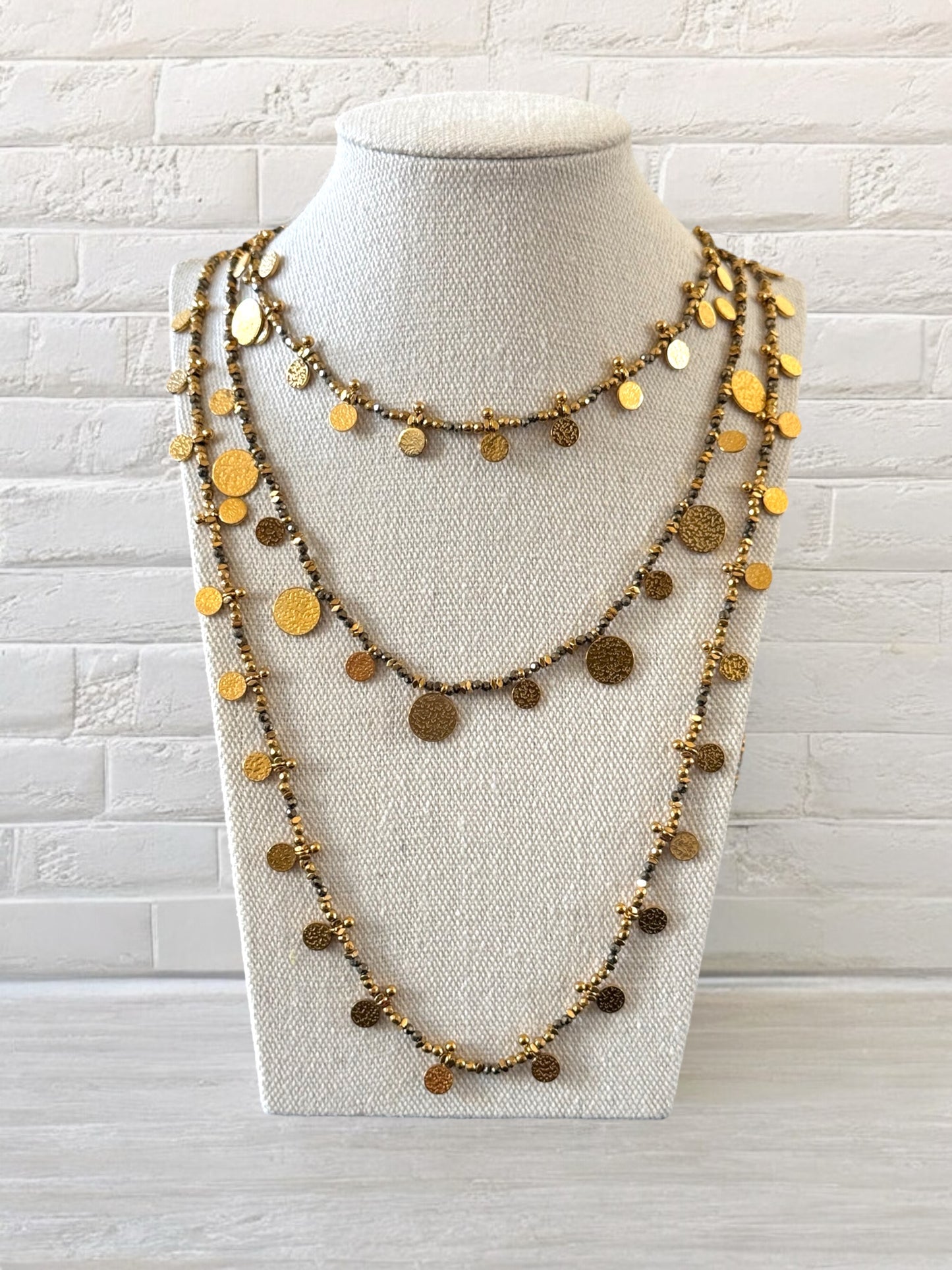 Collier Mira